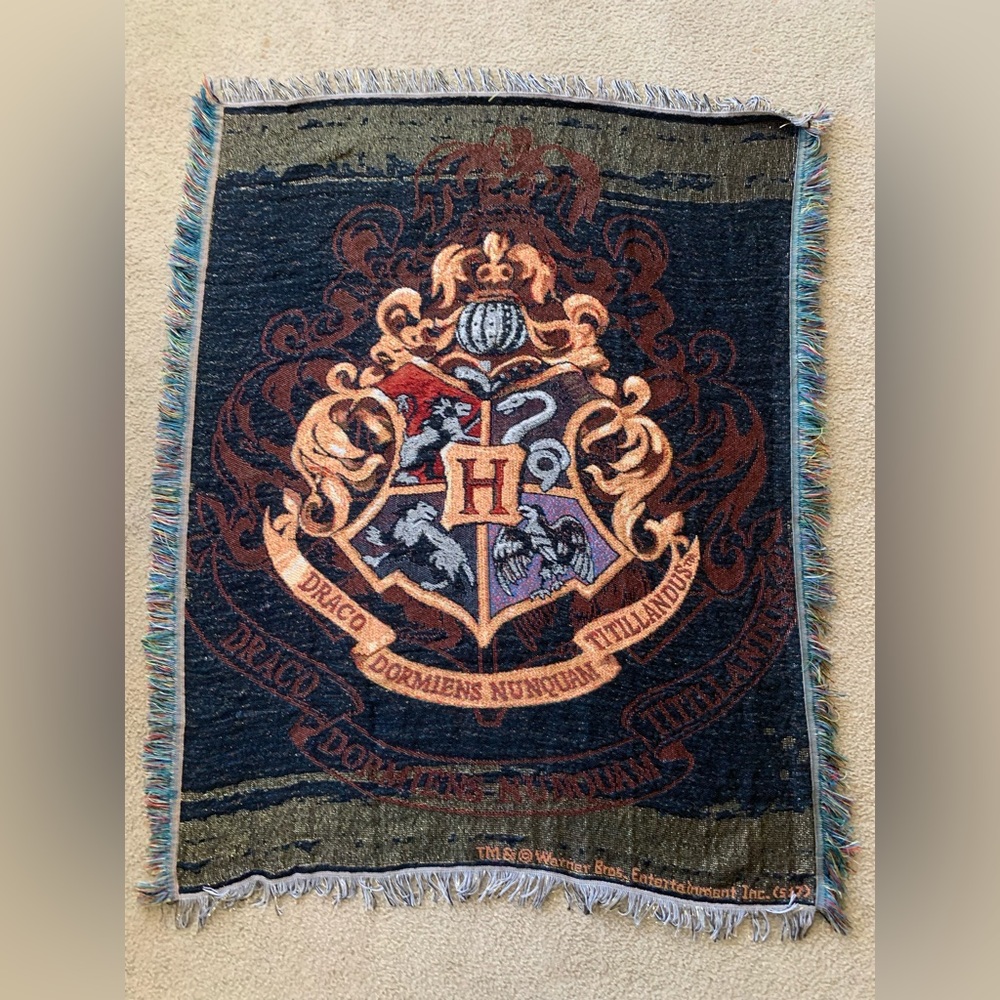 Warner Bros. Harry Potter Tapestry Throw Blanket